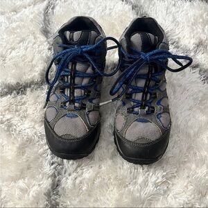 ✖️SOLD✖️ Boys Merrell Hiking Boot Gray/Blue